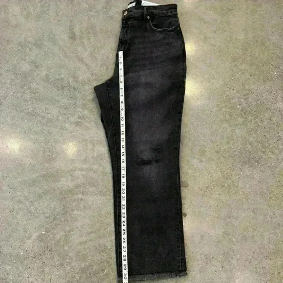 LOFT ANN TAYLOR Straight Crop Denim - Picture 4 of 10